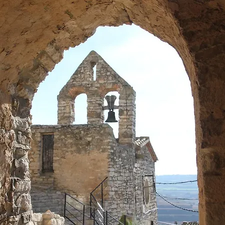 בית נופש Castell De *